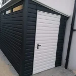 Garaze-blaszane-blaszak-garaz-grafit-mat-bialy-Szerokosc-4-m.webp