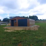 garaz-blaszany-drewnopodobny-garaze-blaszane-7×8-szerokosc-7-m-673367b83d458.webp